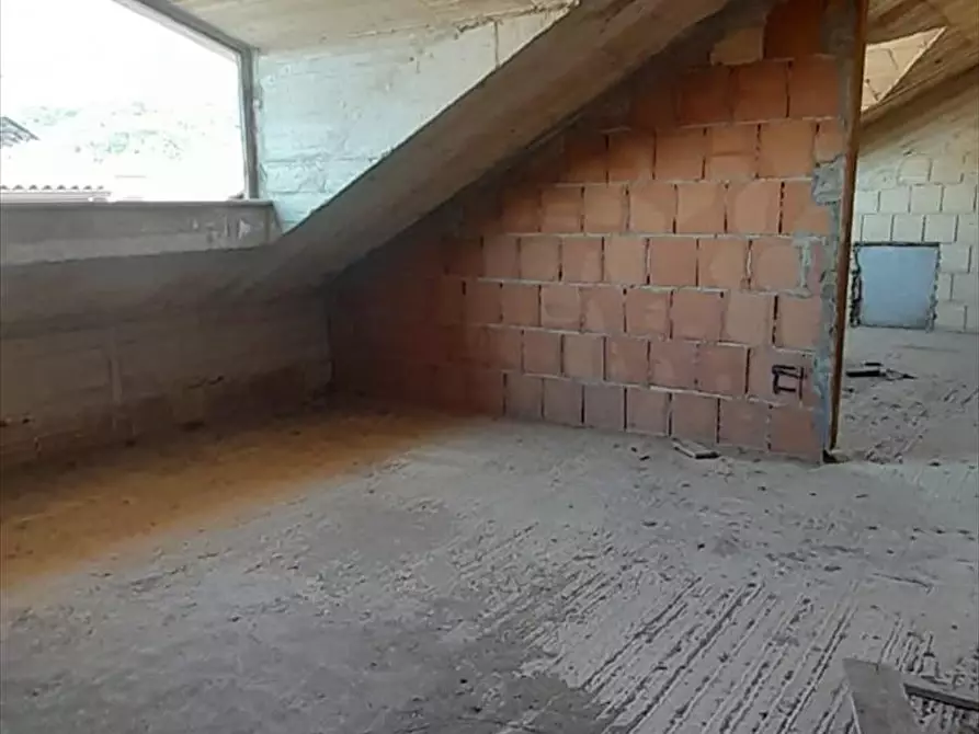 Immagine 18 di Villa in vendita  a Cittanova