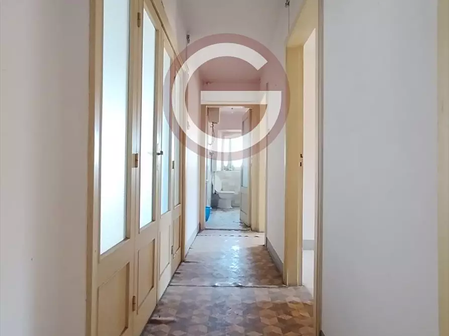 Immagine 21 di Palazzo in vendita  a Cittanova