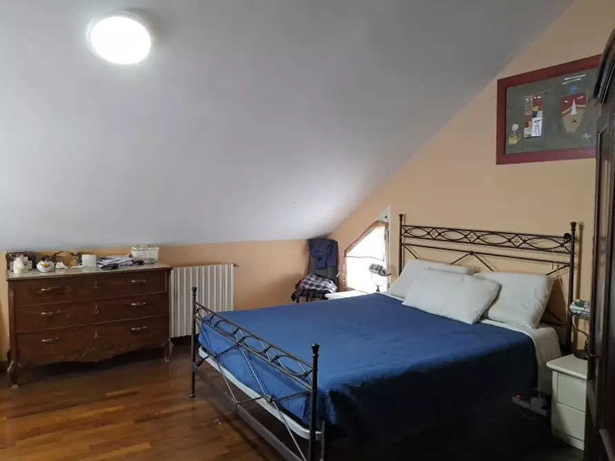 Immagine 18 di Villa in vendita  in Via G. Donizetti a Altofonte