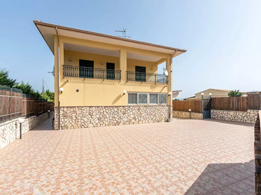 Immagine 10 di Villa in vendita  in Via Piani N 23 a Trabia