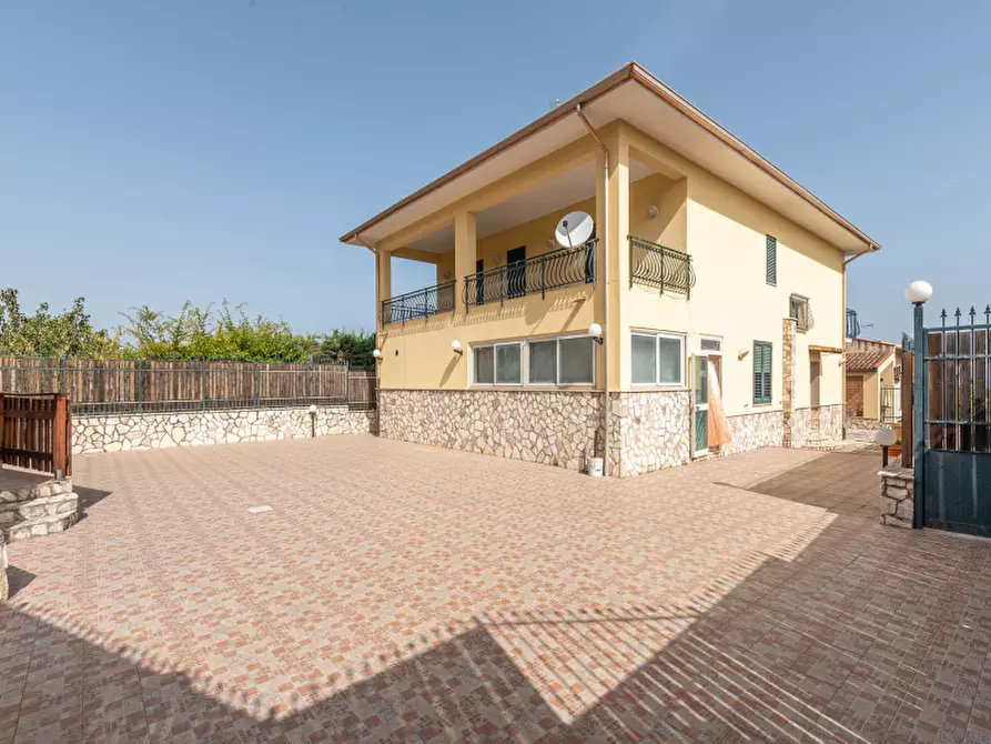 Immagine 17 di Villa in vendita  in Via Piani N 23 a Trabia