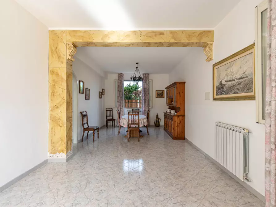 Immagine 25 di Villa in vendita  in Via Piani N 23 a Trabia