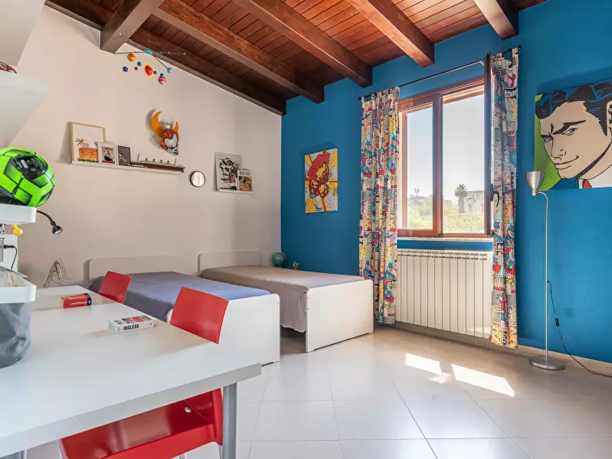 Immagine 28 di Villa in vendita  in Via Ciaculli a Palermo