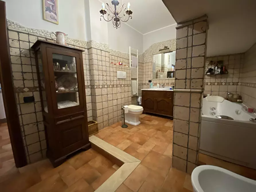 Immagine 15 di Villa in vendita  in Via Siliqua a Fiumicino