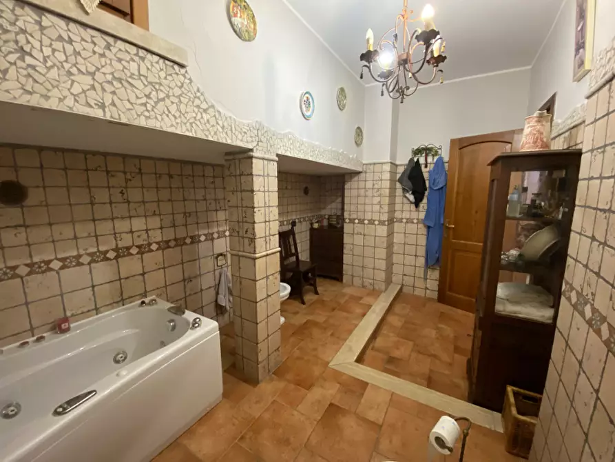 Immagine 16 di Villa in vendita  in Via Siliqua a Fiumicino