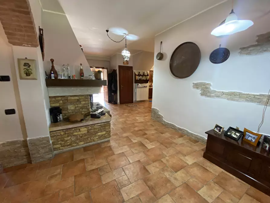 Immagine 18 di Villa in vendita  in Via Siliqua a Fiumicino