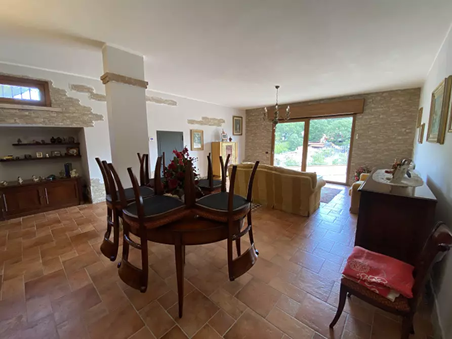 Immagine 24 di Villa in vendita  in Via Siliqua a Fiumicino