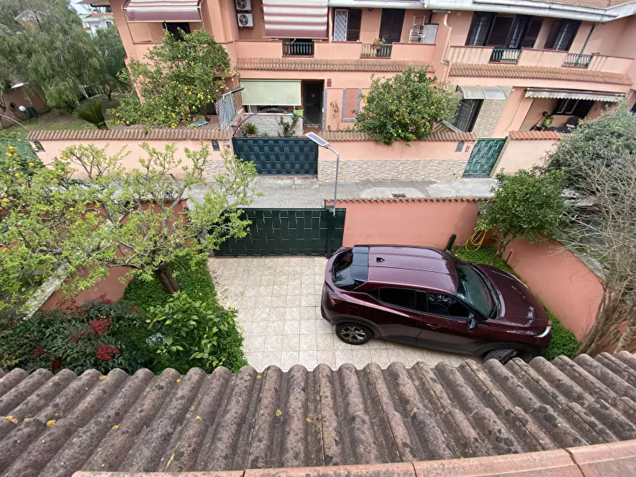 Immagine 22 di Villa in vendita  in Via dei Lecci a Anzio