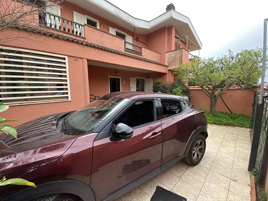 Immagine 28 di Villa in vendita  in Via dei Lecci a Anzio