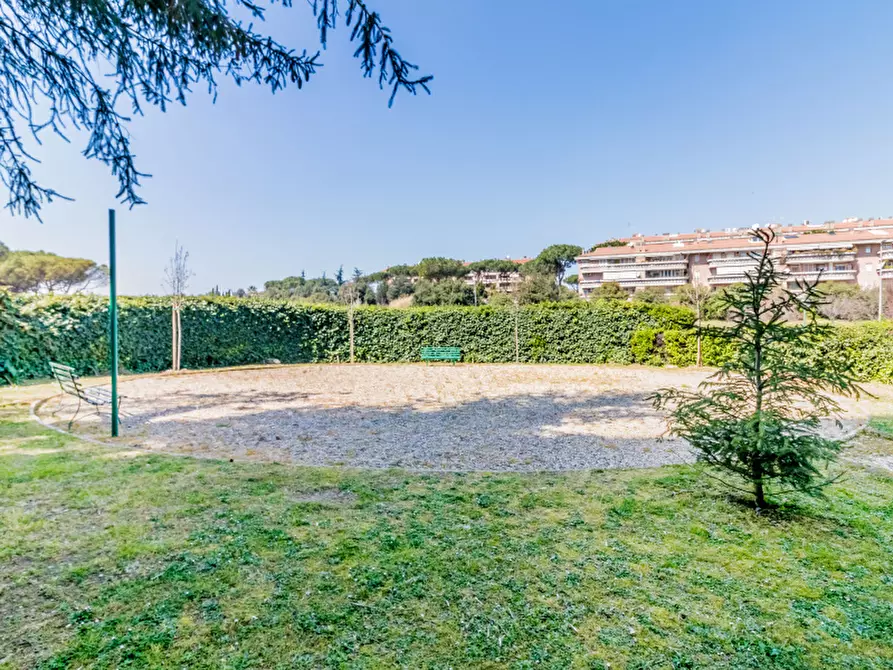 Immagine 35 di Appartamento in vendita  in Via Nicola Coviello a Roma