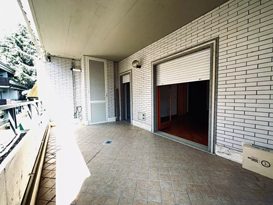 Immagine 27 di Appartamento in affitto  in Via Italo Piccagli a Roma