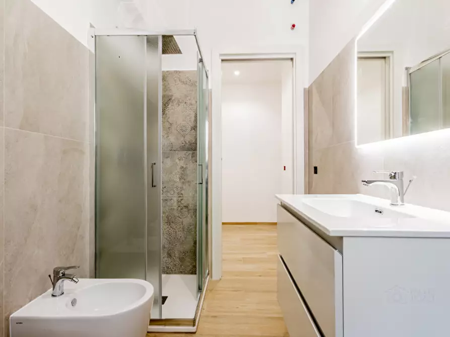 Immagine 35 di Appartamento in vendita  in Via Aurelia a Roma