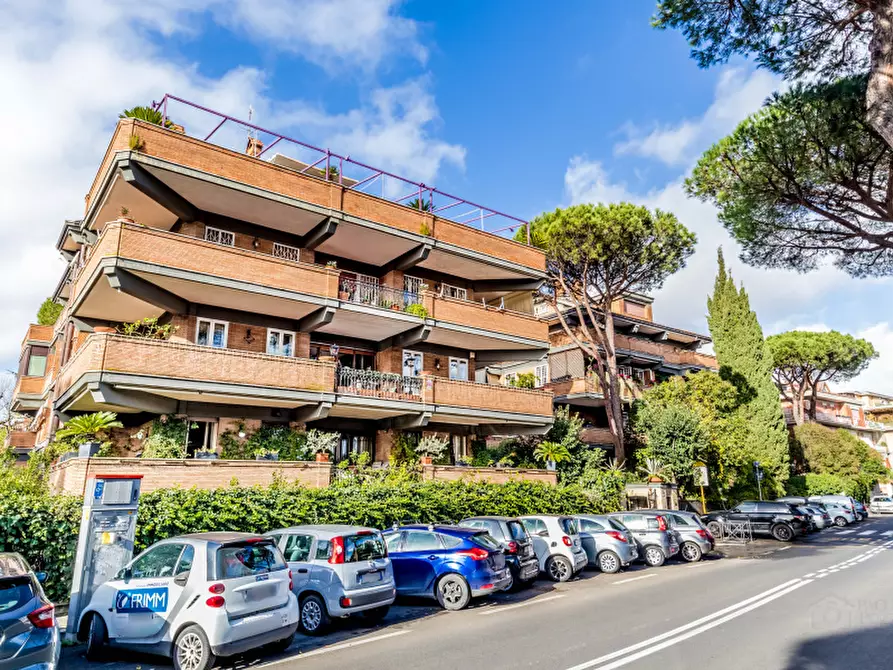 Immagine 21 di Appartamento in vendita  in Viale Cortina d'Ampezzo a Roma