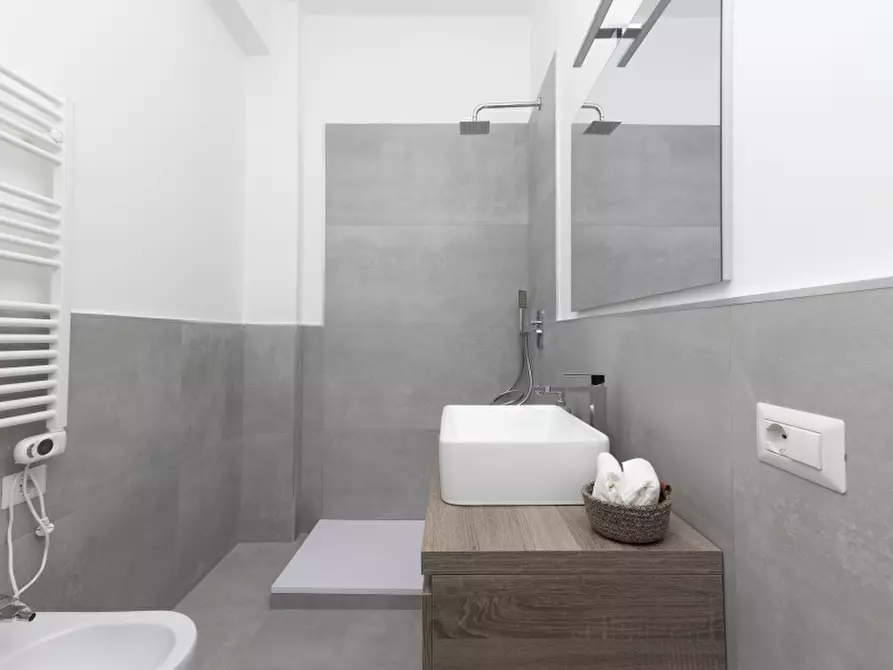 Immagine 30 di Appartamento in vendita  in Via Campo Catino a Roma