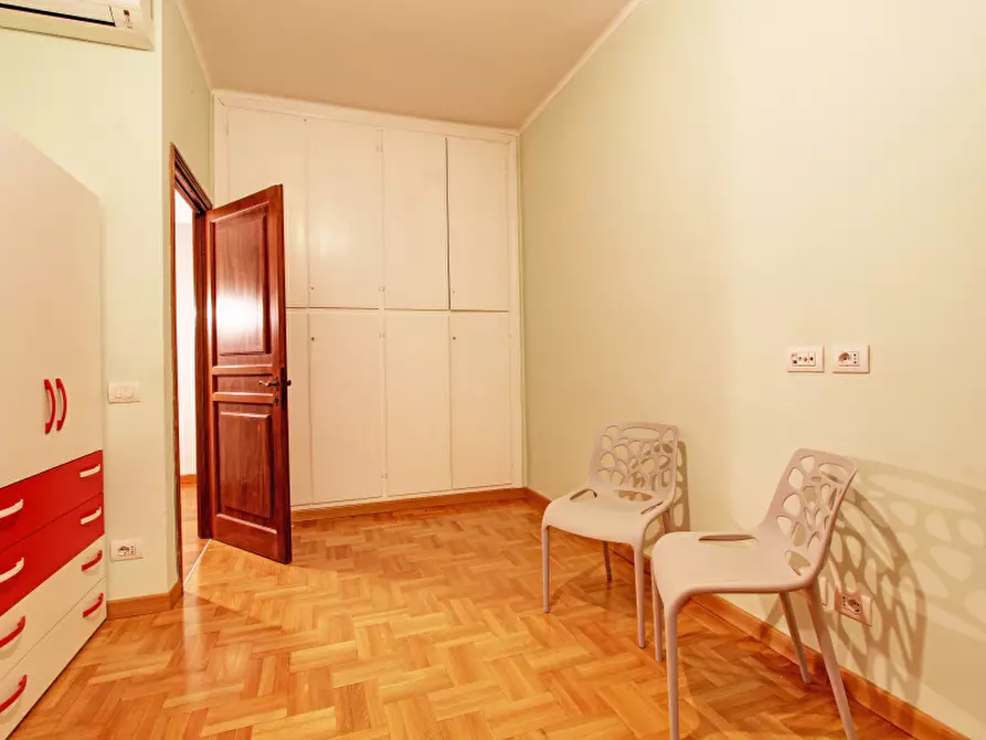 Immagine 32 di Appartamento in vendita  in Via Franco Sacchetti a Roma