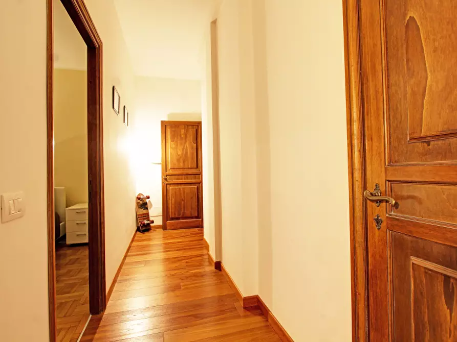 Immagine 28 di Appartamento in vendita  in Via Franco Sacchetti a Roma