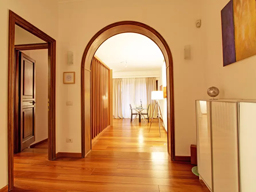 Immagine 22 di Appartamento in vendita  in Via Franco Sacchetti a Roma