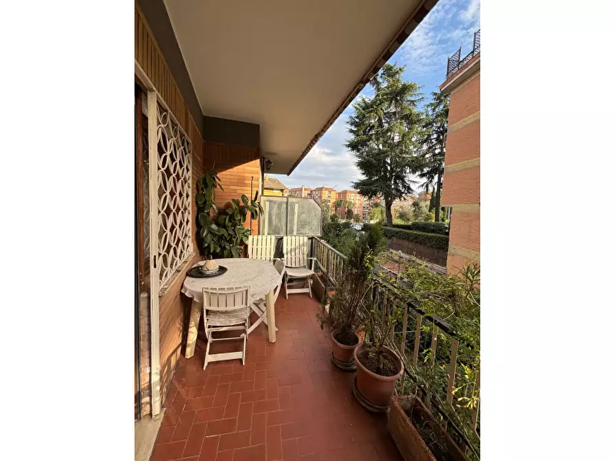 Immagine 7 di Appartamento in vendita  in Via Suvereto a Roma