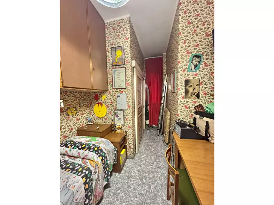 Immagine 12 di Appartamento in vendita  in Via Suvereto a Roma