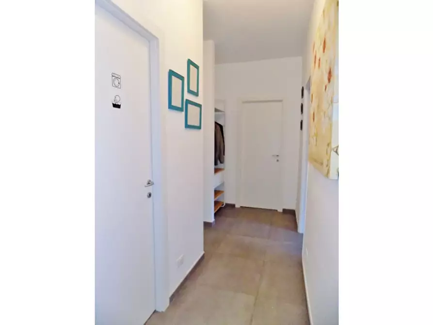 Immagine 4 di Appartamento in vendita  in Via Delle Ciambre a Palermo