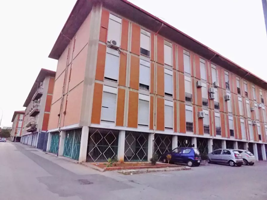 Immagine 12 di Appartamento in vendita  in Via Delle Ciambre a Palermo