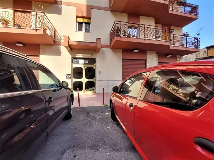 Immagine 25 di Appartamento in vendita  in Via Enrico Franco a Palermo
