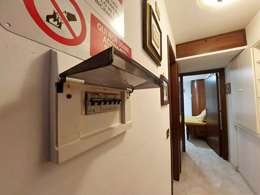 Immagine 13 di Ufficio in affitto  in Via Enrico Parisi a Palermo