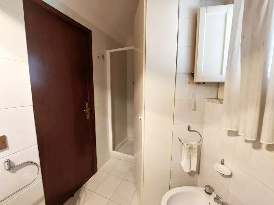 Immagine 18 di Ufficio in affitto  in Via Enrico Parisi a Palermo