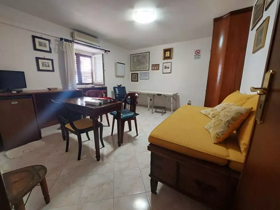 Immagine 22 di Ufficio in affitto  in Via Enrico Parisi a Palermo