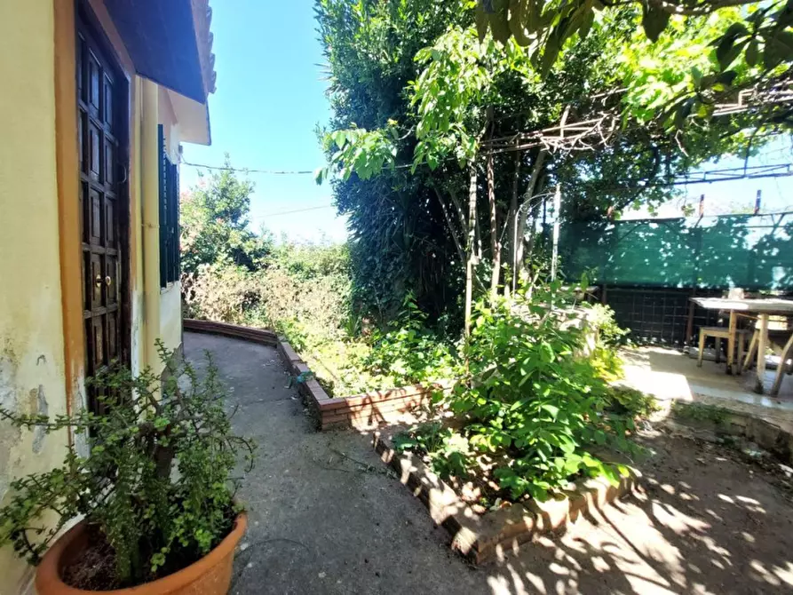 Immagine 15 di Villa in vendita  in Via Pezzingoli a Monreale