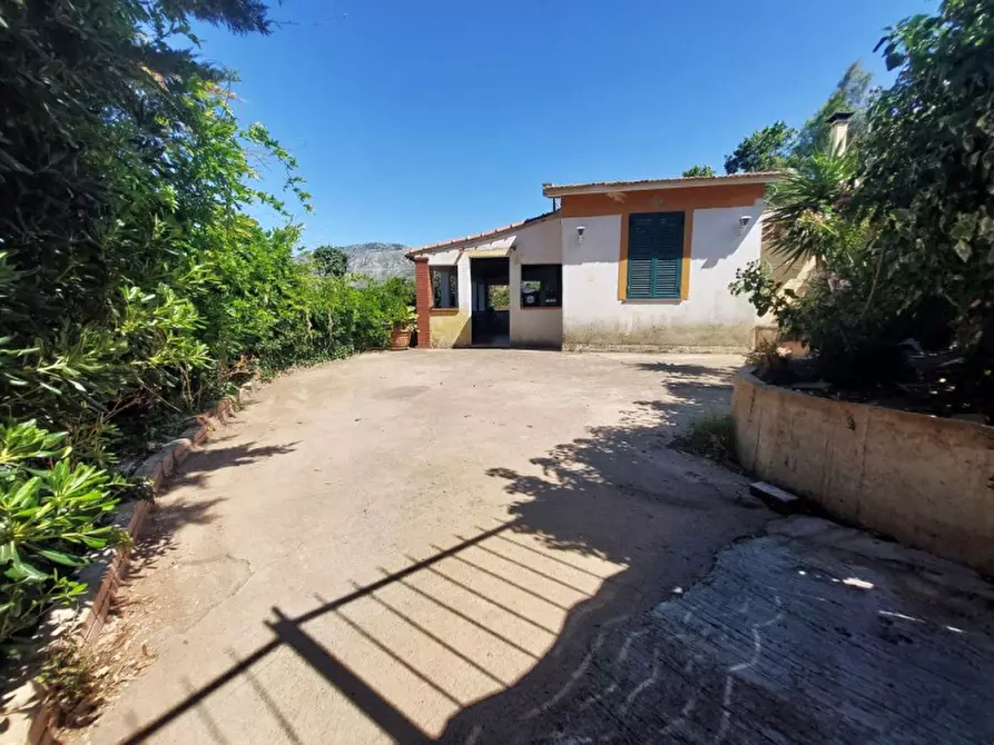 Immagine 20 di Villa in vendita  in Via Pezzingoli a Monreale