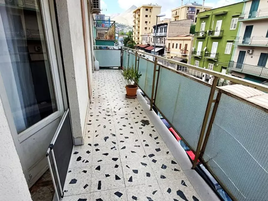 Immagine 5 di Appartamento in vendita  in Via Giuseppe Pitrè a Palermo