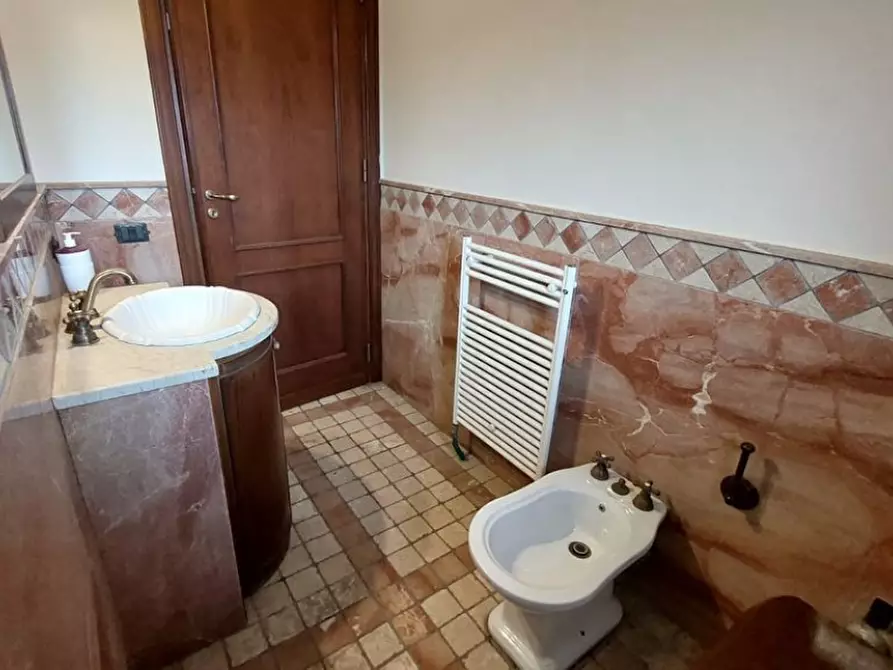 Immagine 27 di Villa in vendita  in Viale del Fante a Altofonte