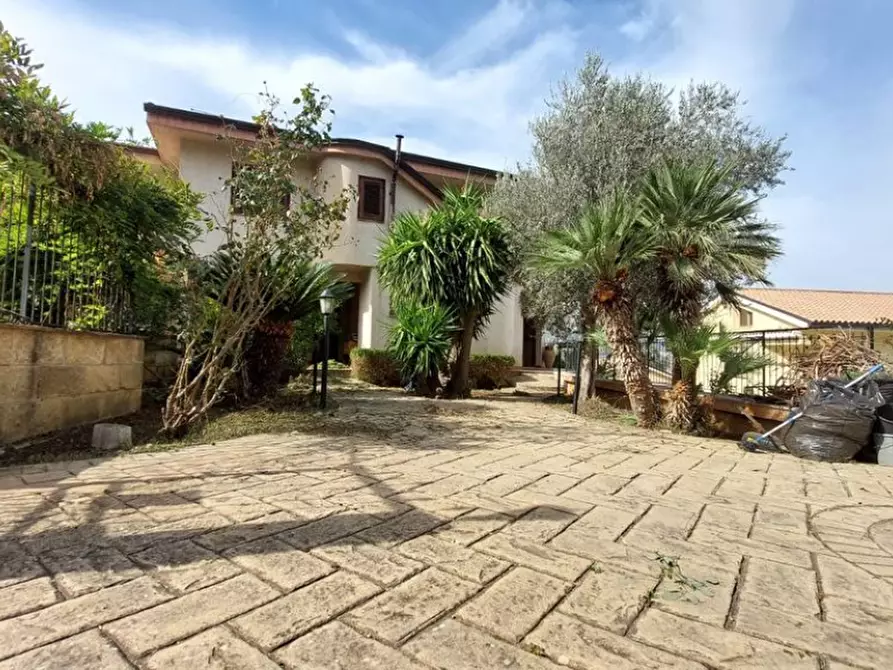 Immagine 1 di Villa in vendita  in Viale del Fante a Altofonte