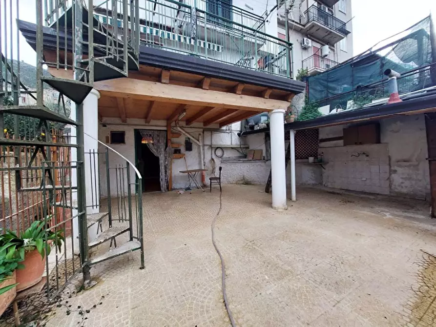 Immagine 33 di Villa in vendita  a Altofonte