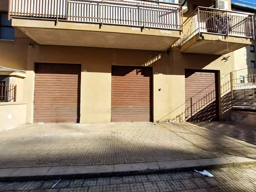 Immagine 6 di Negozio in vendita  in Via Antonio Pigafetta a Palermo