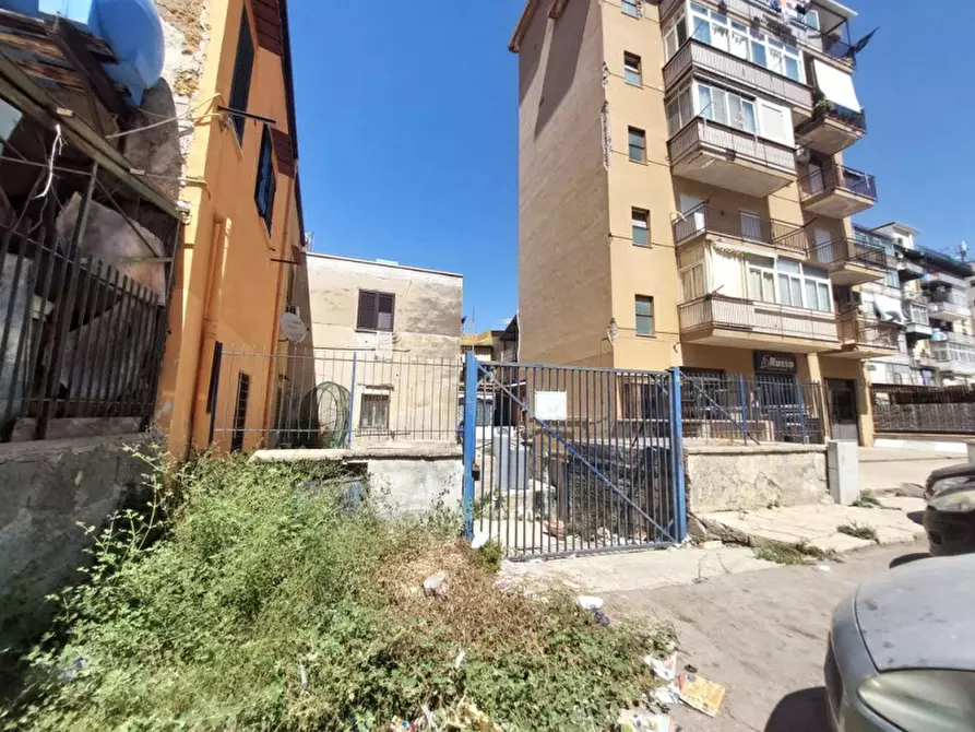 Immagine 1 di Negozio in vendita  in Via Antonio Pigafetta a Palermo