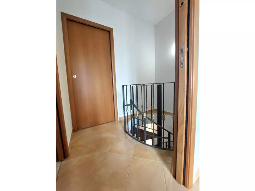 Immagine 10 di Appartamento in vendita  in Via Giovanni Paolo II a Altofonte