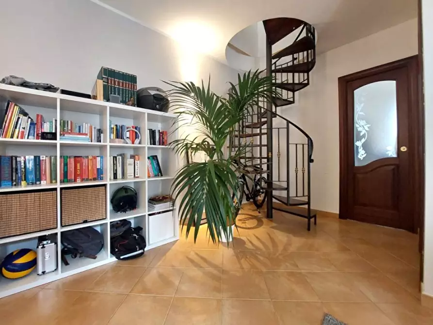 Immagine 11 di Appartamento in vendita  in Via Giovanni Paolo II a Altofonte