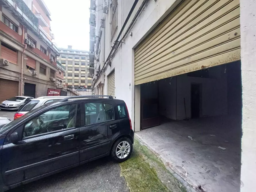 Immagine 7 di Negozio in vendita  in Via Maggiore Pietro Toselli a Palermo