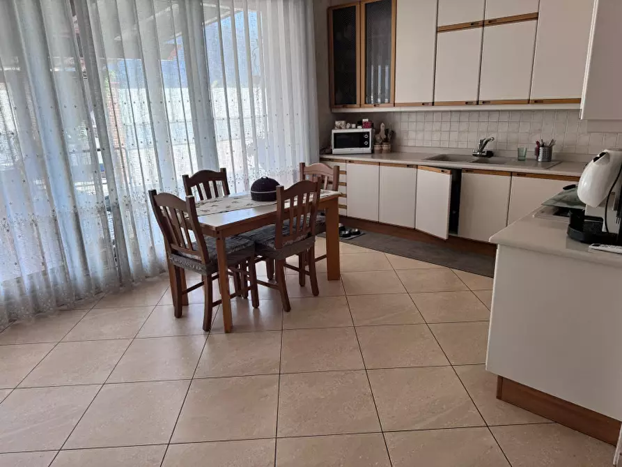 Immagine 8 di Appartamento in vendita  in Via delle Industrie a Scafati