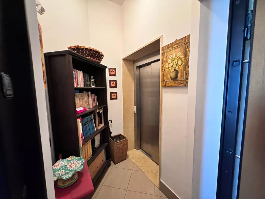 Immagine 2 di Appartamento in vendita  in Via delle Industrie a Scafati