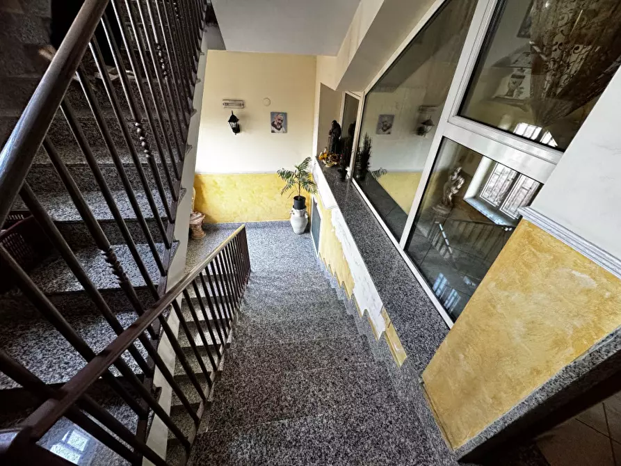 Immagine 3 di Palazzo in vendita  in Via Marchesa a Boscoreale