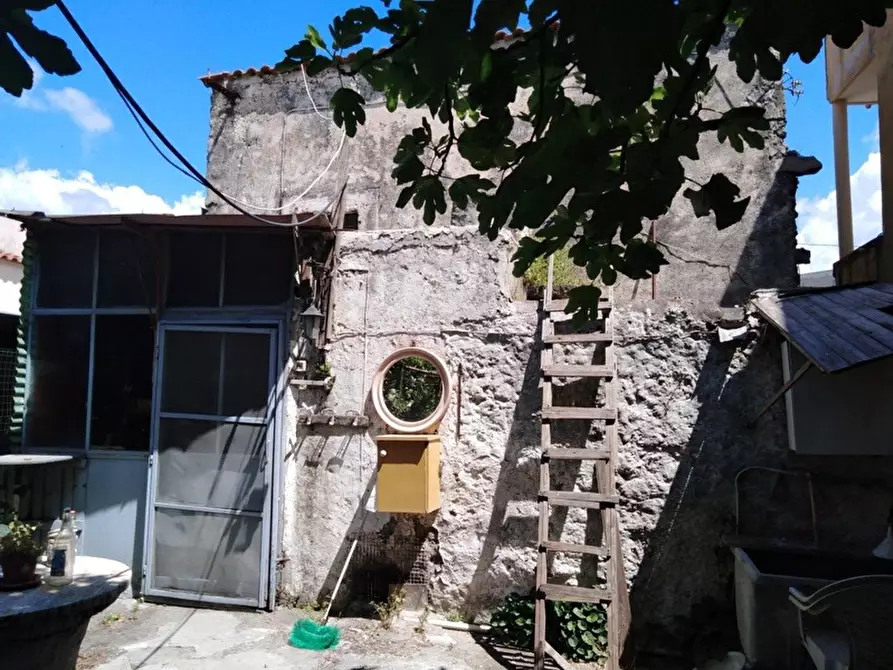 Immagine 2 di Rustico / casale in vendita  in Via Grotta a Boscoreale