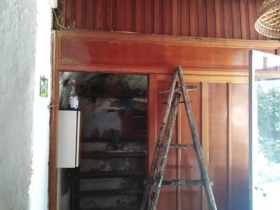 Immagine 8 di Rustico / casale in vendita  in Via Grotta a Boscoreale