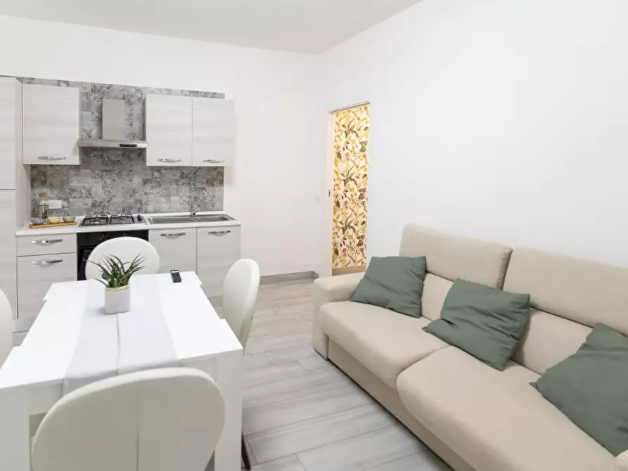 Immagine 1 di Villa in vendita  in Via Dante Alighieri a Scafati