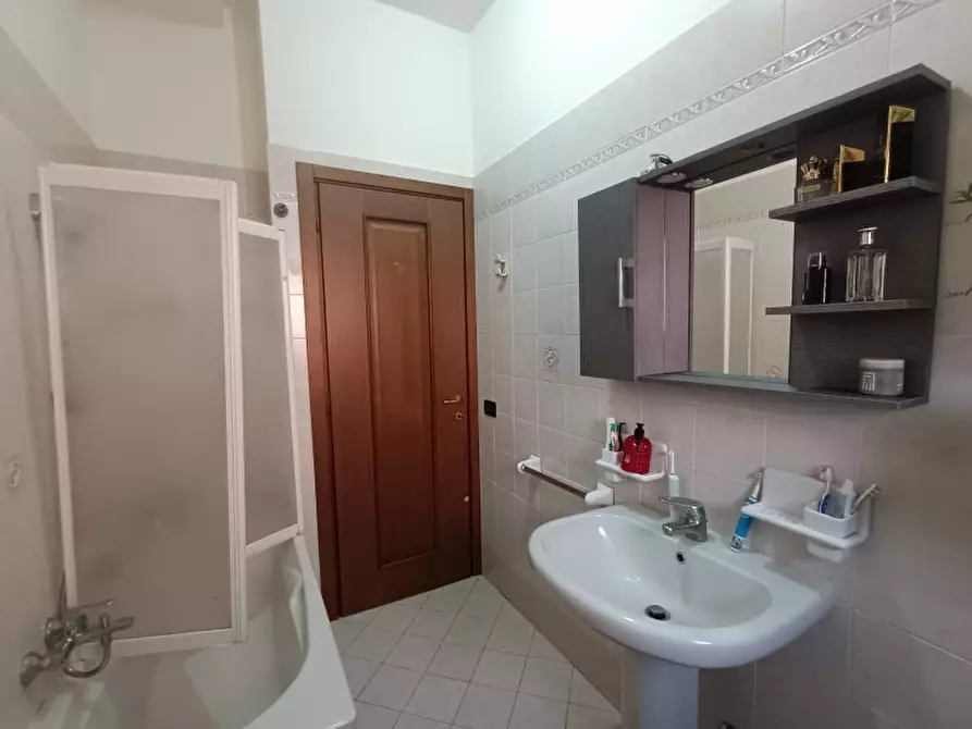 Immagine 15 di Appartamento in vendita  in Via 20 Settembre a Rovato