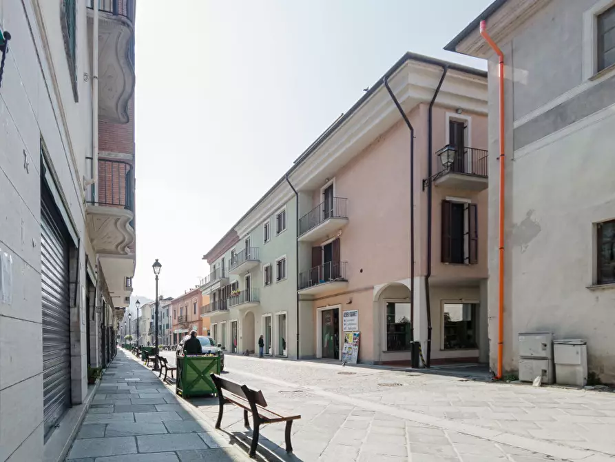 Immagine 24 di Negozio in affitto  in Via del Collegio a Chivasso