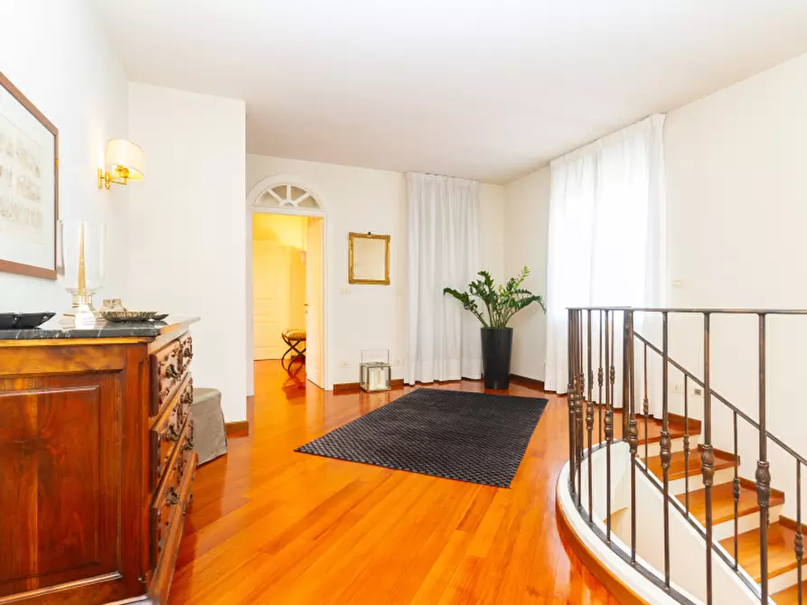 Immagine 16 di Villa in vendita  in Via Cafasse a Fiano