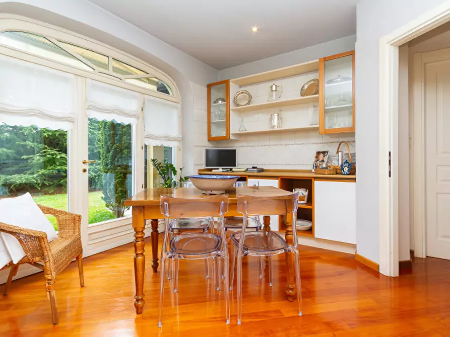 Immagine 8 di Villa in vendita  in Via Cafasse a Fiano